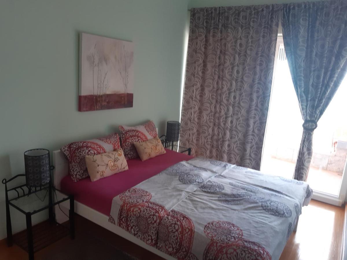 Apartments In Villa Azra Рийека Екстериор снимка