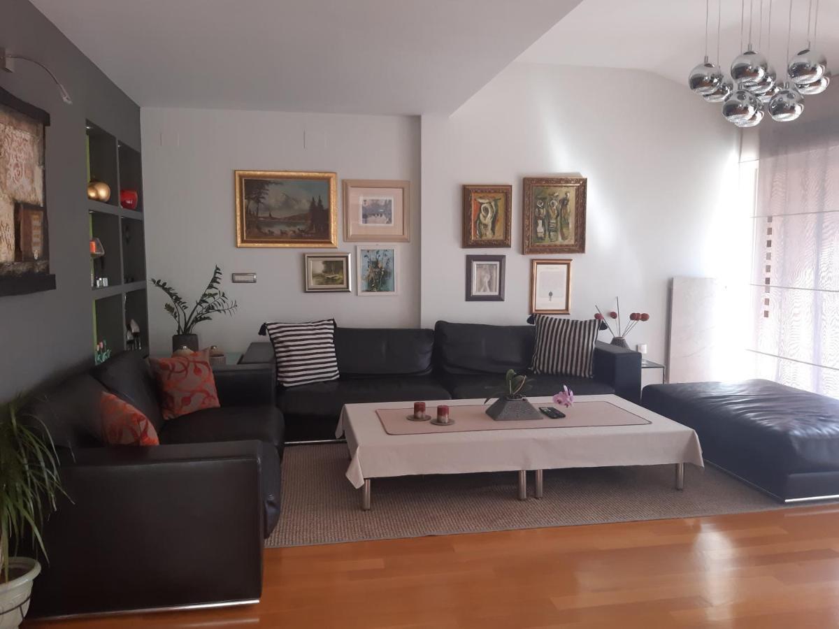 Apartments In Villa Azra Рийека Екстериор снимка