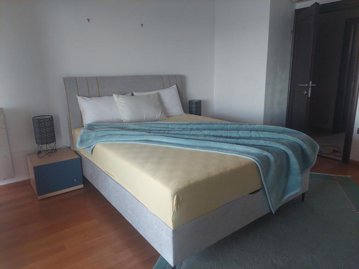 Apartments In Villa Azra Рийека Екстериор снимка