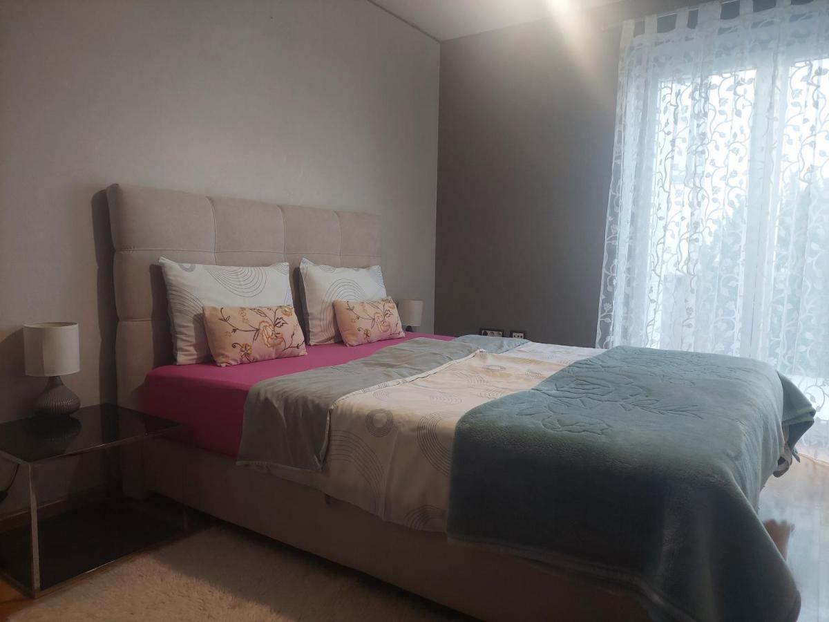Apartments In Villa Azra Рийека Екстериор снимка